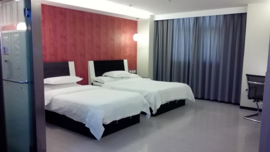 Fairyland Hotel Dongfeng Plaza Kunming Quarto foto